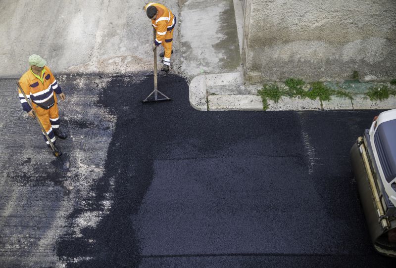 Commercial Vs. Residential Asphalt Paving: Key Differences Property Owners Should Know