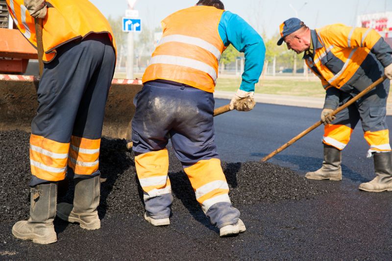 How Long Does Asphalt Pavement Last? Lifespan, Maintenance, And Repair Tips