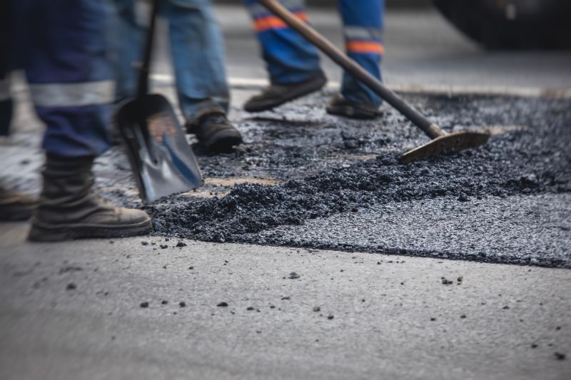 How Long Does Asphalt Pavement Last? Lifespan, Maintenance, And Repair Tips